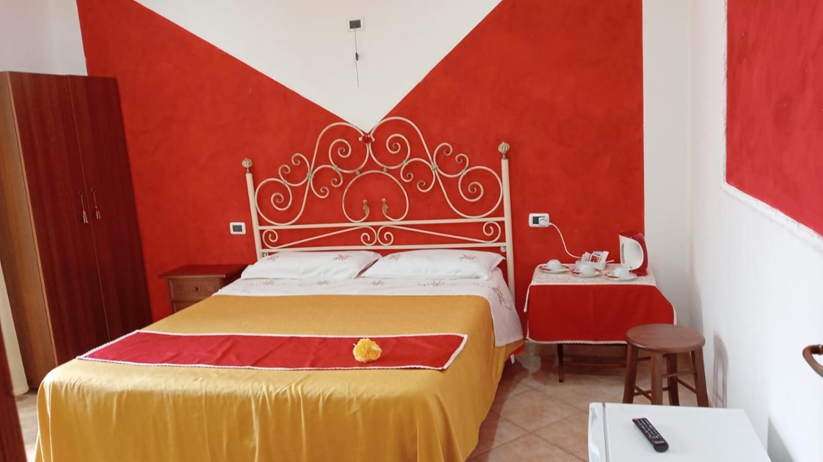 Vecchio West Bed and Breakfast Agerola Buitenkant foto